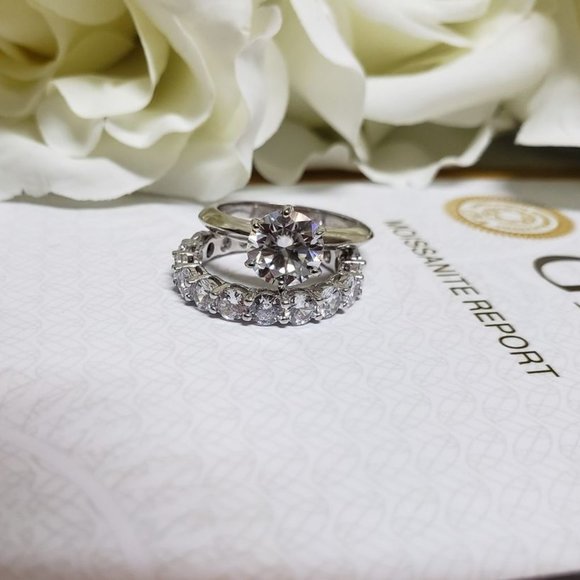 2 Carat Moissanite Wedding Rings Set With 925 Sterling Silver Band, D, VVS1 - Picture 4 of 7